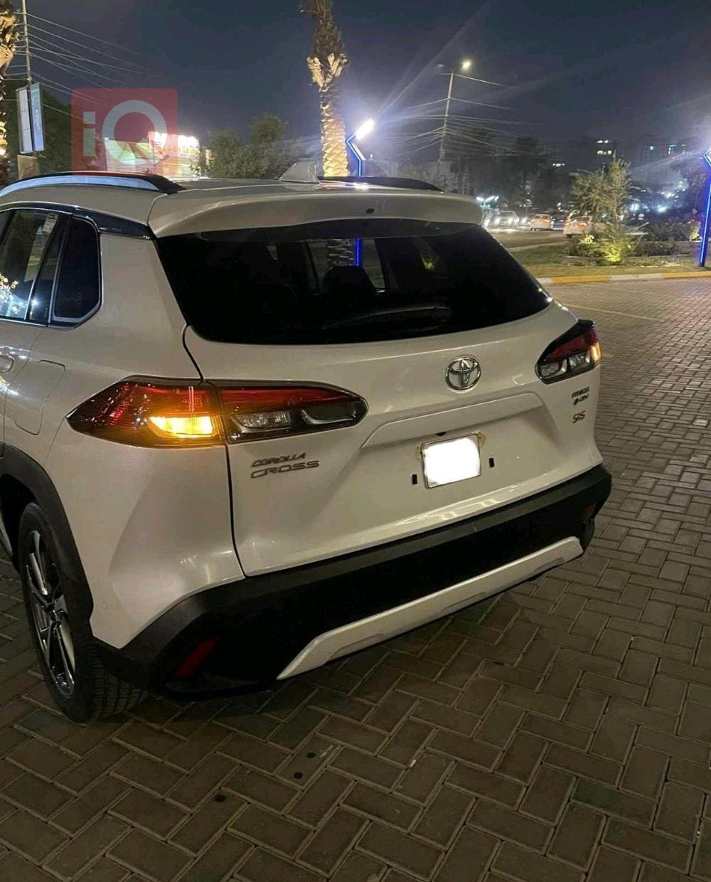 تويوتا كورولا كروس